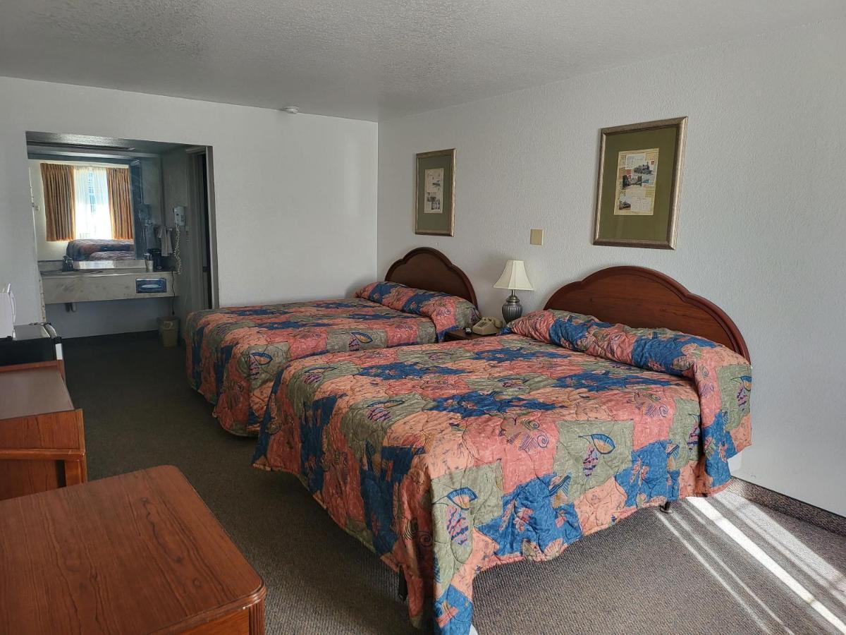 Blue Ribbon And Hotel 3*