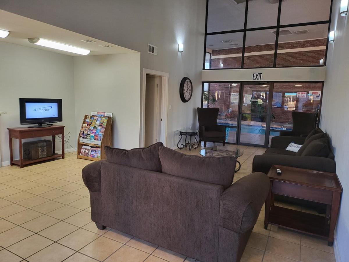 Hotel Blue Ribbon And 3*
